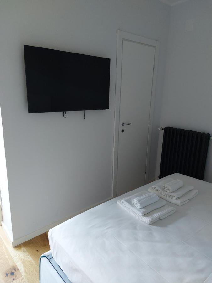 My Space In Rome - NEW - Colosseo - Via Leonina Esterno foto
