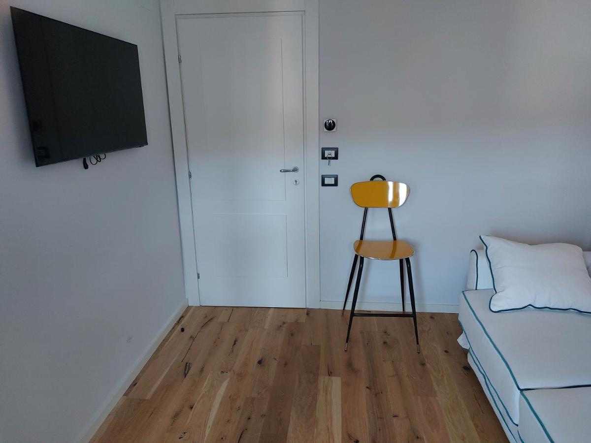 My Space In Rome - NEW - Colosseo - Via Leonina Esterno foto